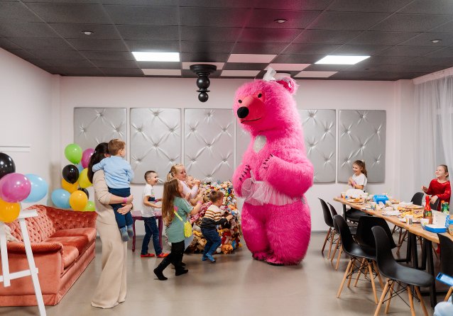 Visums banketu zāle Espace izklaides centrā