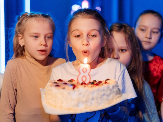 Dzimšanas diena Espace