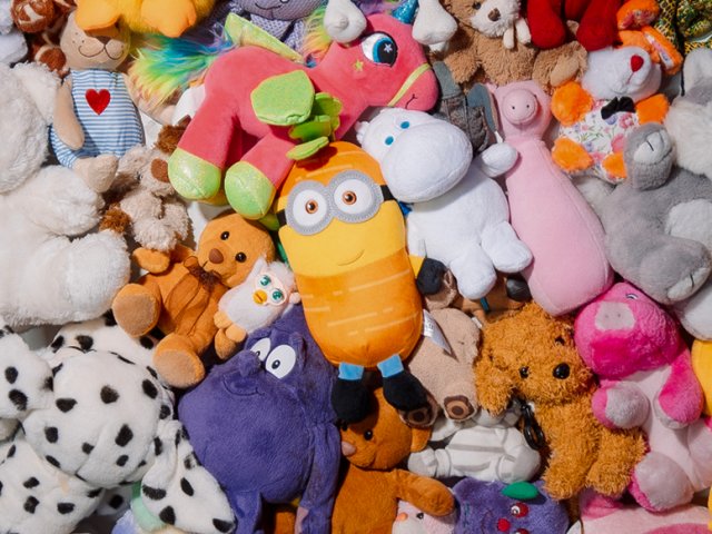 Par ESPACE izklaides centru