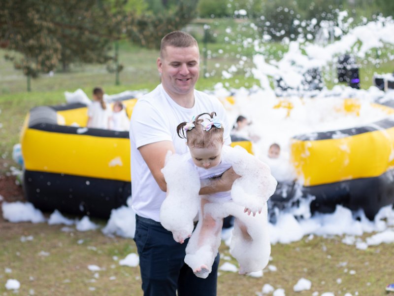 Putupolsteru ballīte Daugavpilī